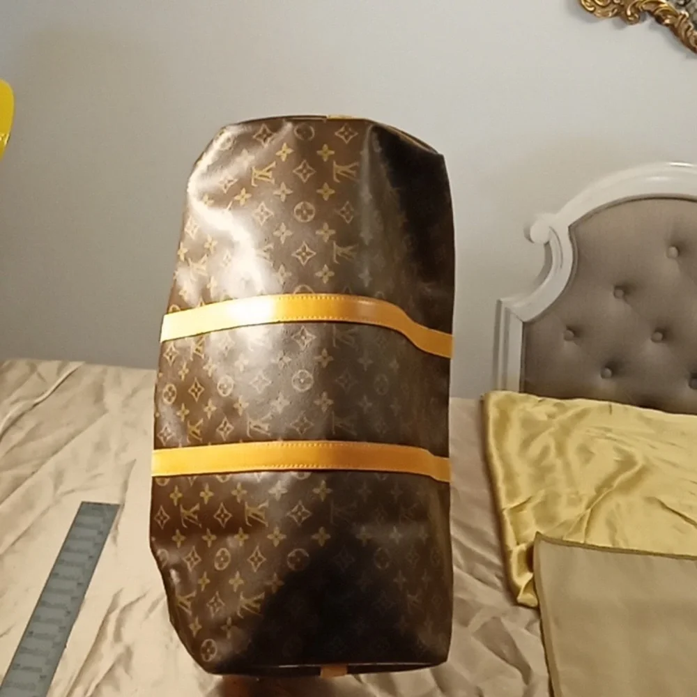 Louis Vuitton KeepAll 55 Duffel Bag